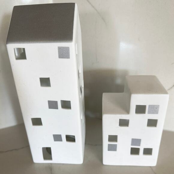 Unique Ceramic Tea Lighthouses Set of 2, Inspired by Kahler Urbania - Picture 4 of 9